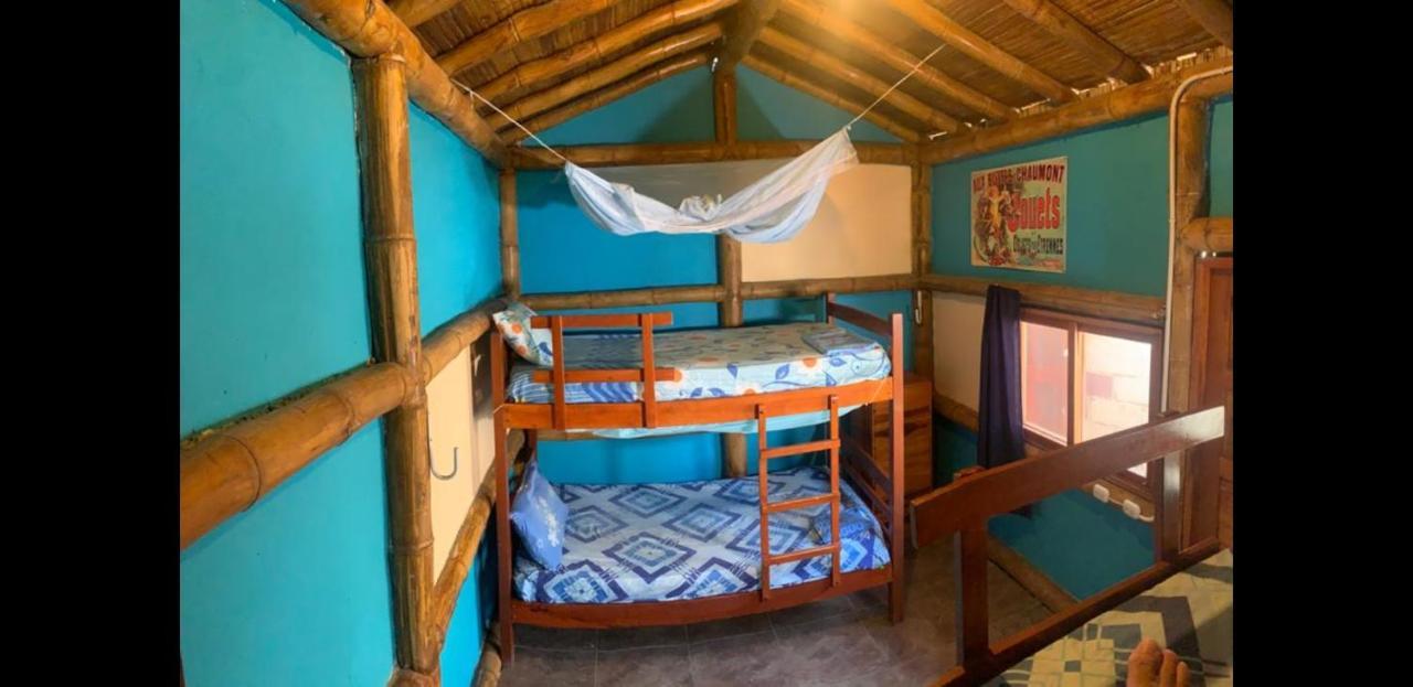 My Little House Surf&Backpacker Hostel Montanita Ngoại thất bức ảnh