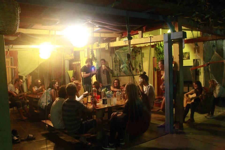 My Little House Surf&Backpacker Hostel Montanita Ngoại thất bức ảnh