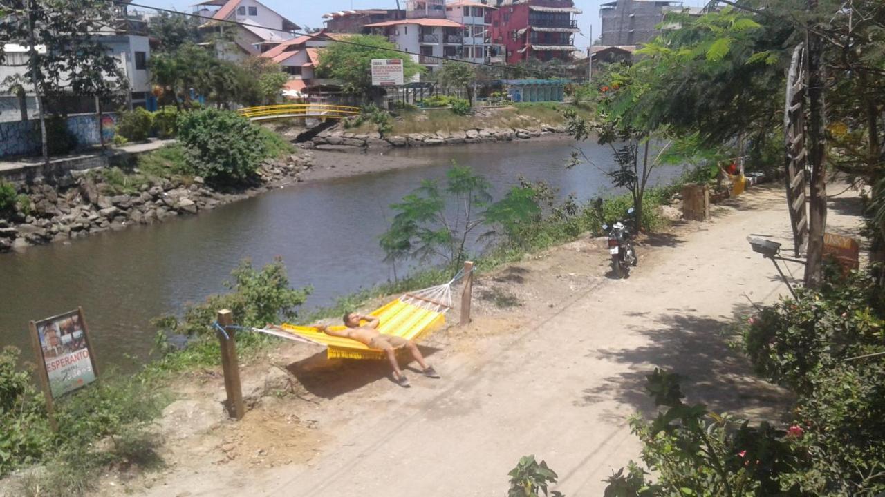 My Little House Surf&Backpacker Hostel Montanita Ngoại thất bức ảnh